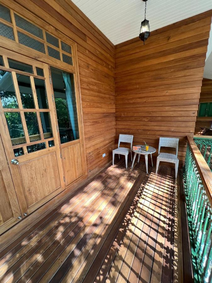Home Of Dusita Lamphun Luaran gambar